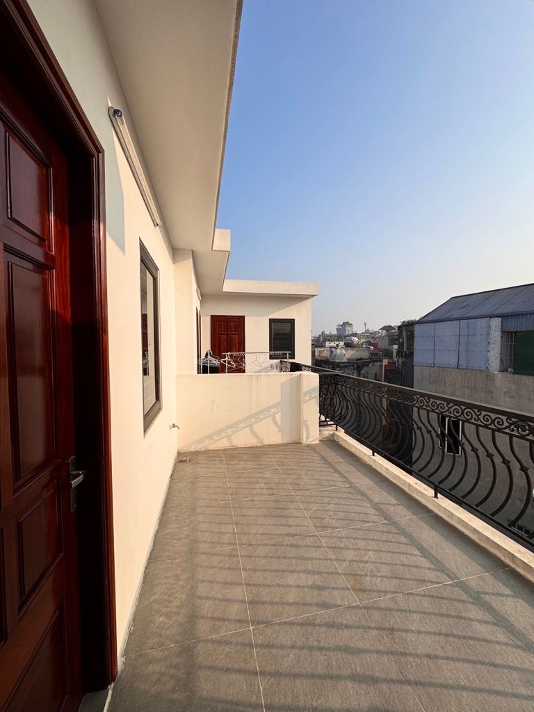 Ô TÔ ĐỖ CỔNG - TRUNG TÂM HAI BÀ TRƯNG - 36M2 - 8.9TYT