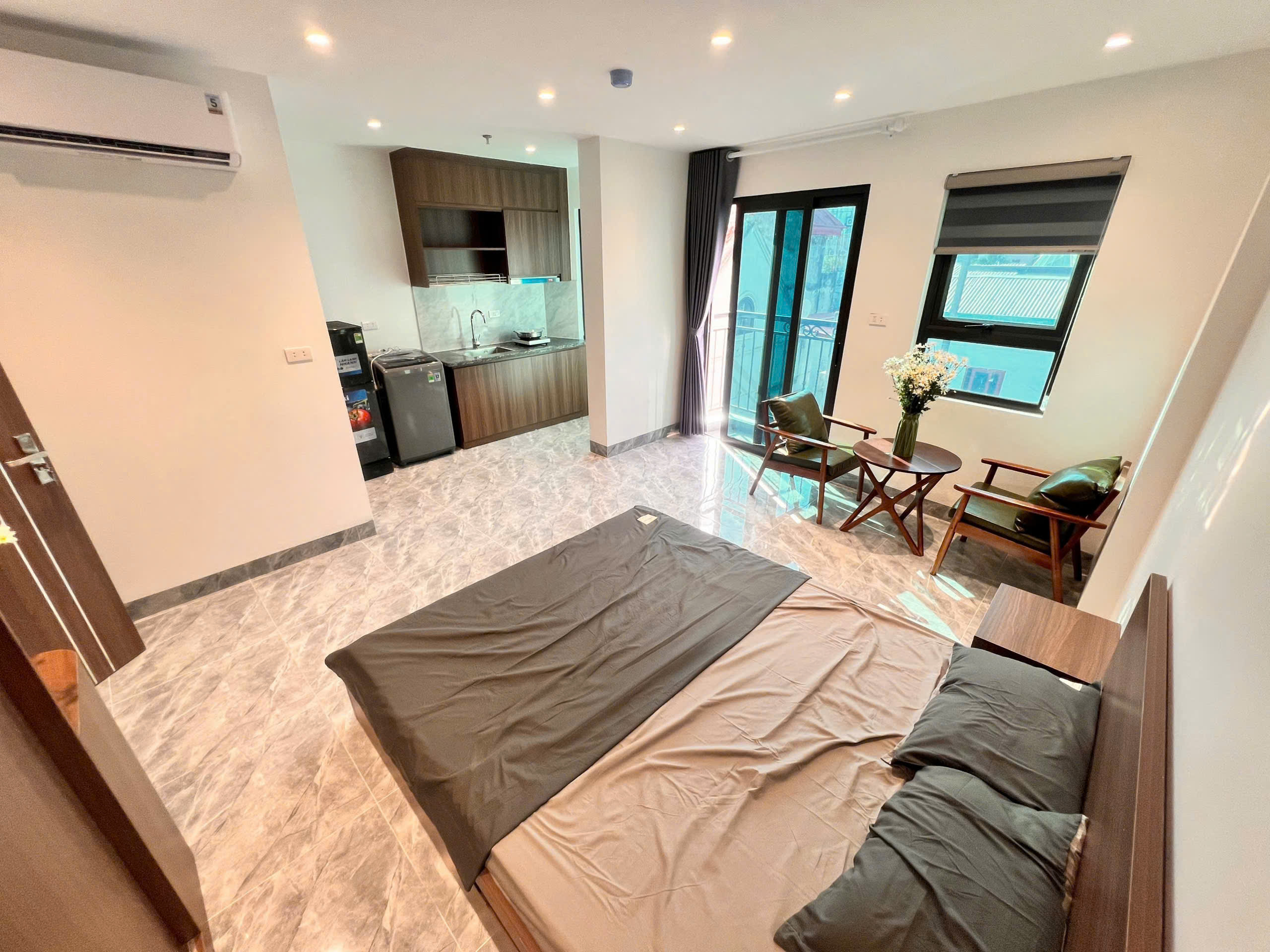 Bán tòa nhà CHDV, CCMN, dòng tiền – Lê Đức Thọ – 56m² – 13.1 tỷ – Tòa căn hộ 9 tầng, ô tô tránh ngày đêm