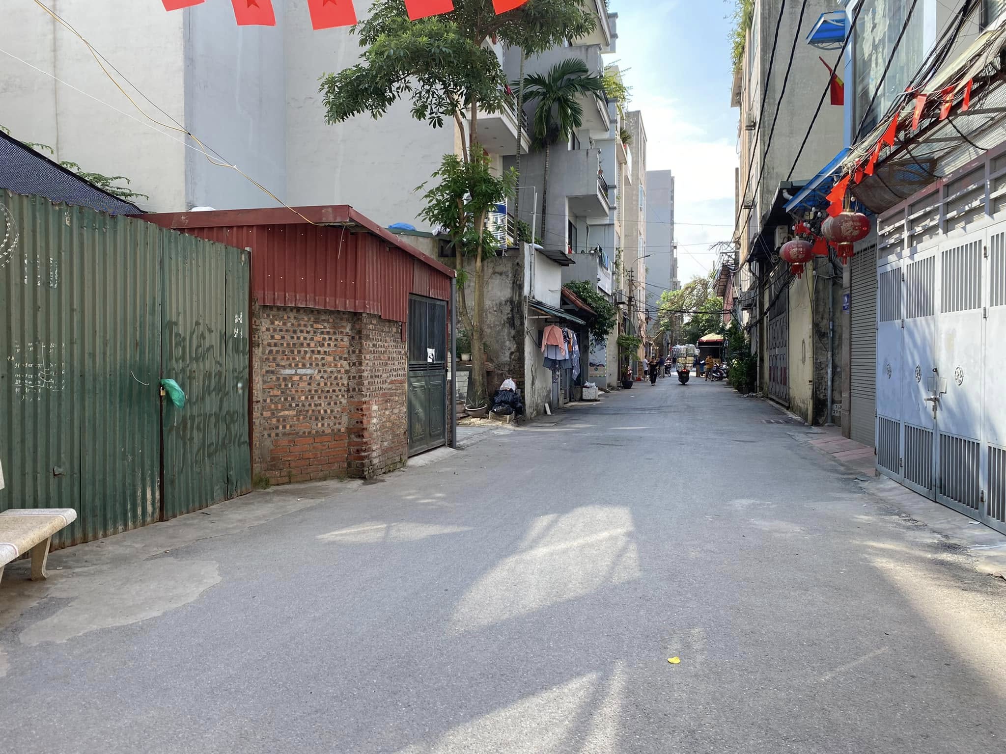 Nhà Rộng Đẹp Khu Tứ Liên – 2 Mặt Thoáng, 3 Tầng