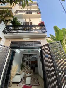 SIÊU HIẾM PHỐ VĨNH HƯNG 28M2-4 TẦNG 3NGỦ -10M RA Ô TÔ-HƠN 5T.Ỷ ( CÓ T LƯỢNG )