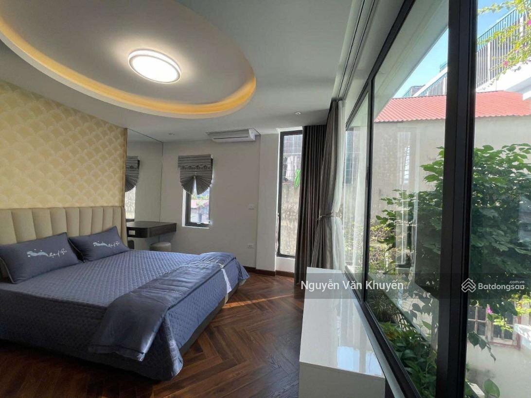 HÀNG HIẾM LONG BIÊN! NHÀ 6 TẦNG THANG MÁY - Ô TÔ NGỦ TRONG NHÀ - GIÁ TỐT