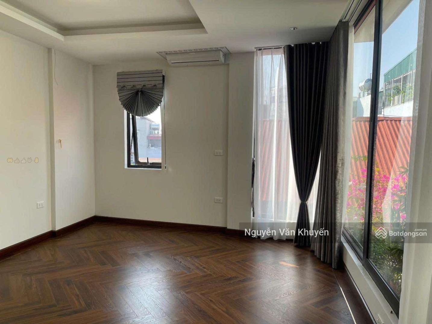 HÀNG HIẾM LONG BIÊN! NHÀ 6 TẦNG THANG MÁY - Ô TÔ NGỦ TRONG NHÀ - GIÁ TỐT