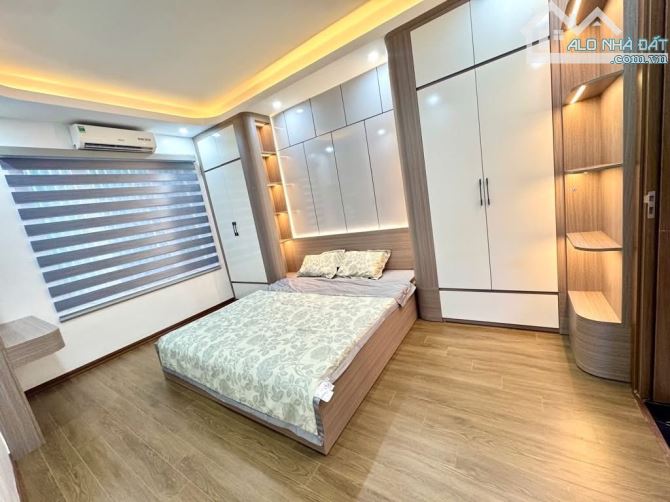 Bán nhà Đại Mỗ, ngõ ba gác, 33m2