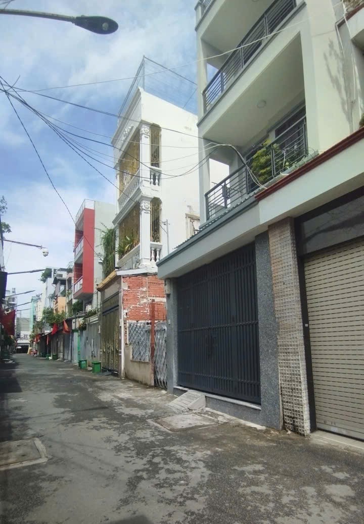 HẺM XE HƠI NGUYỄN VĂN QUỲ QUẬN 7, HÀNG XÓM TRÍ THỨC, 4.08X12.9M, 3 TẦNG, 5 TỶ 6