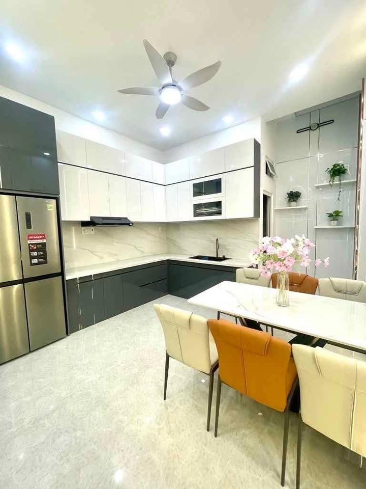 NHÀ ĐẸP LONG LANH, HOÀNG TRỌNG MẬU QUẬN 7, 4.1X15.6M, 5 TỶ 5