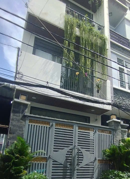 HẺM XE HƠI NGUYỄN THỊ THẬP GẦN CẦU PHÚ MỸ QUẬN 7, NỘI THẤT HIỆN ĐẠI, 4.2X12.9M, 3 TẦNG, 5 TỶ 7