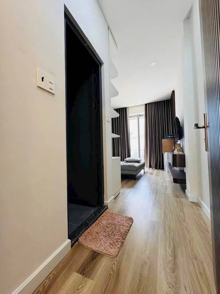 HẺM XE HƠI NGUYỄN THỊ THẬP GẦN CẦU PHÚ MỸ QUẬN 7, NỘI THẤT HIỆN ĐẠI, 4.2X12.9M, 3 TẦNG, 5 TỶ 7