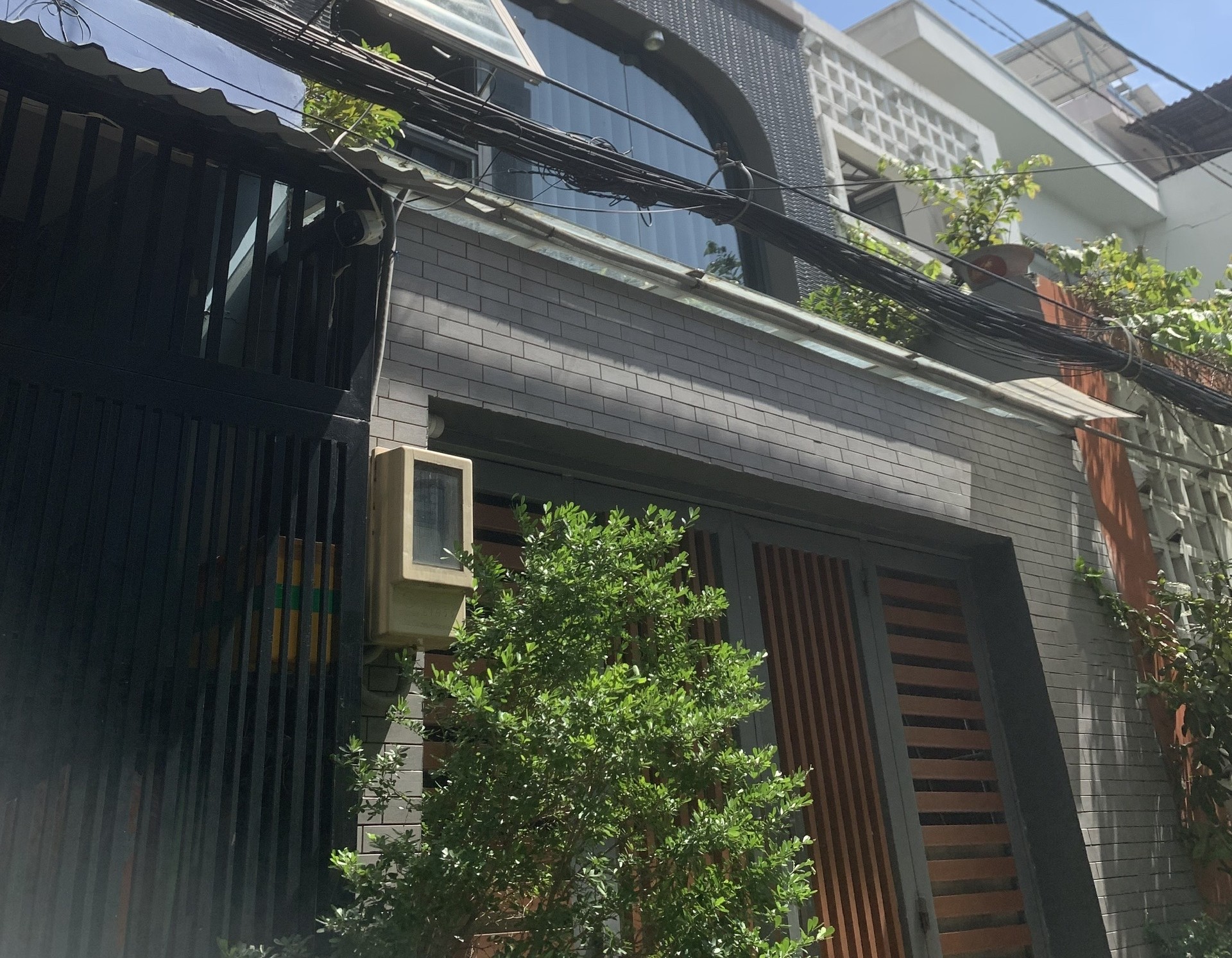 NGUYỄN THỊ THẬP GẦN ĐẠI HỌC TÔN ĐỨC THẮNG QUẬN 7, NHÀ ĐẸP LUNG LINH, 4.07X15.9M, 5 TỶ 5