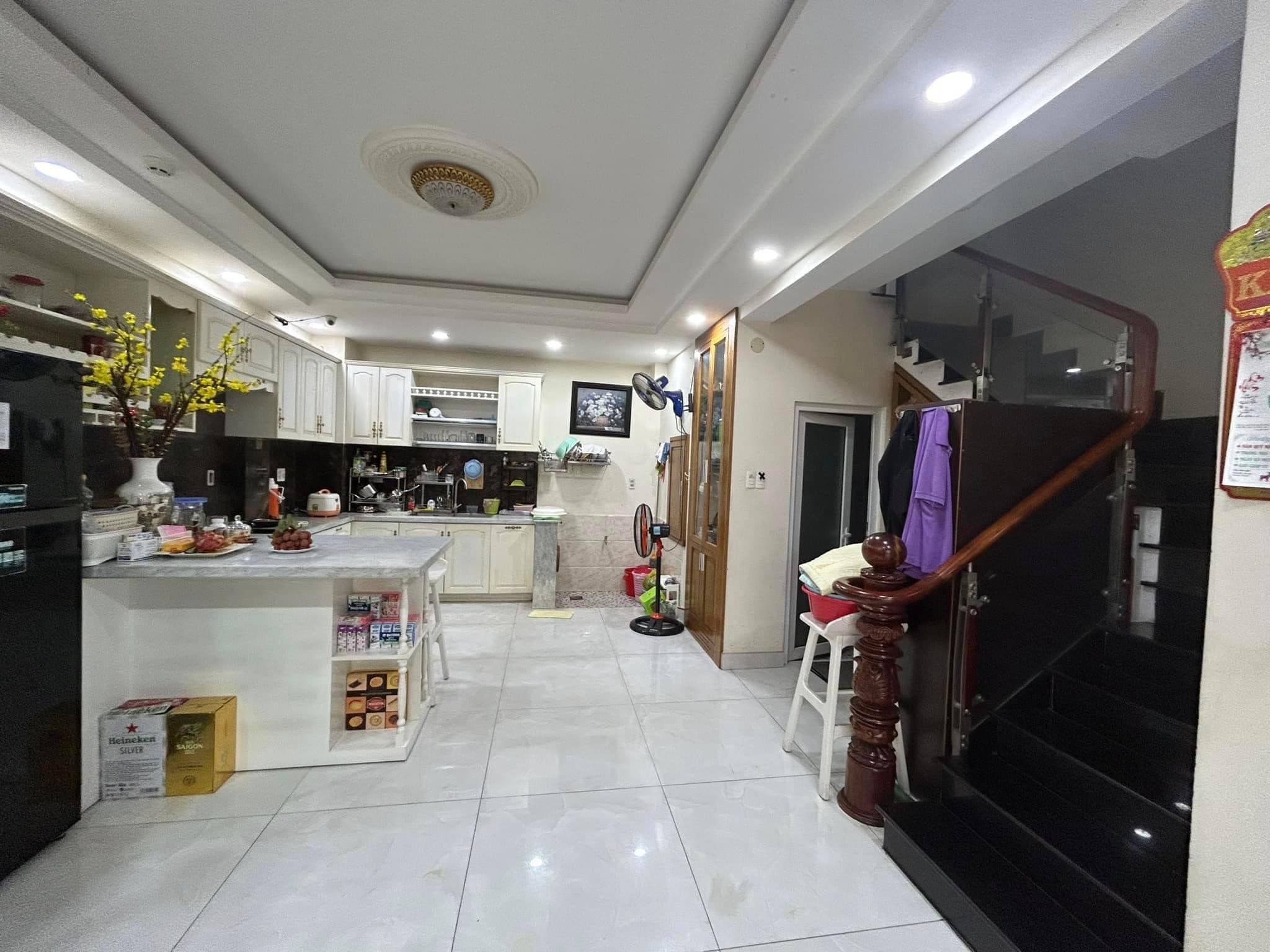  ĐƯỜNG LÝ PHỤC MAN QUẬN 7 – CĂN NÀY ĐÚNG KIỂU “ĐI 10 CĂN MỚI GẶP 1 CĂN - 5.8 tỷ