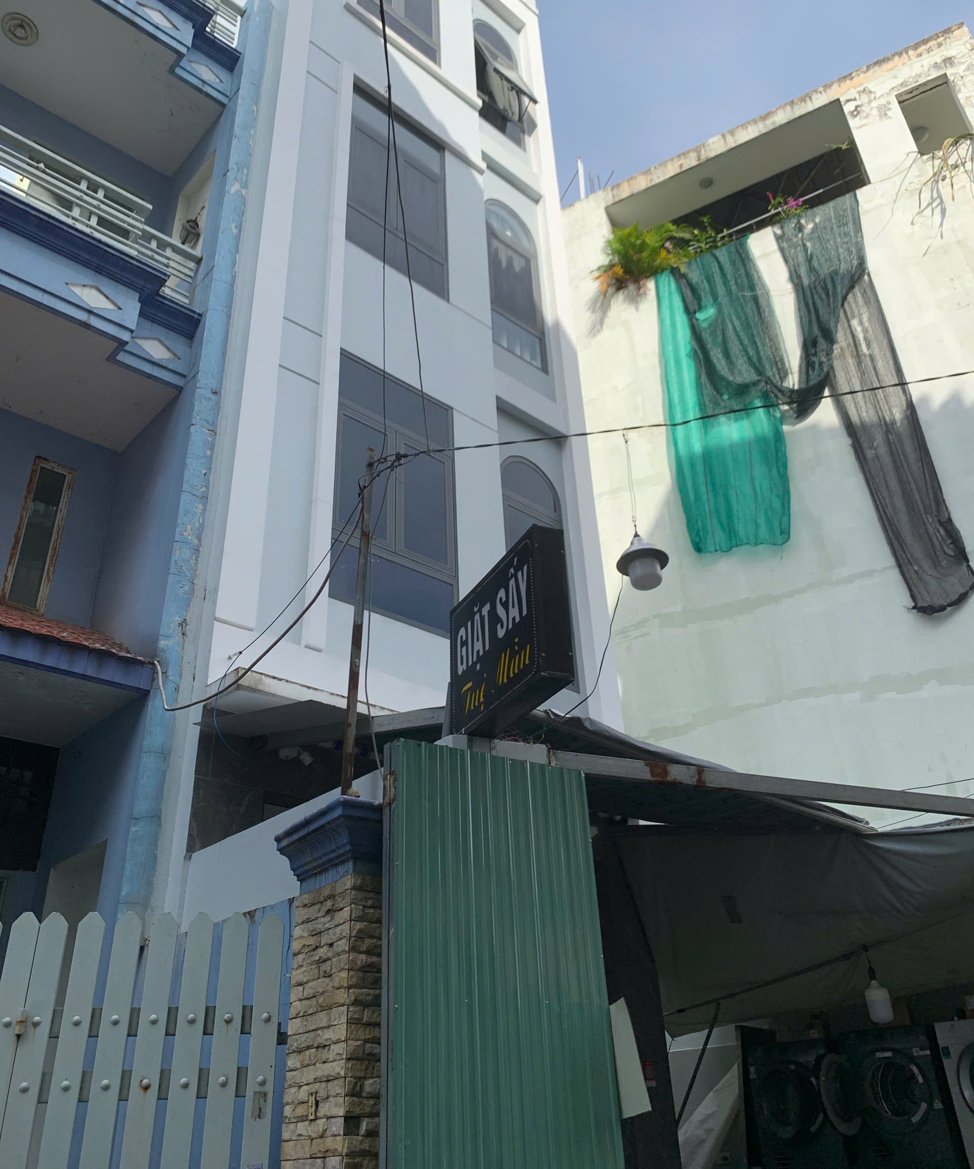 [ HÀNG MỚI ] NGUYỄN VĂN QUỲ QUẬN 7 | 52.4m2 | TẶNG FULL NỘI THẤT | 4 TẦNG | 5 TỶ 5