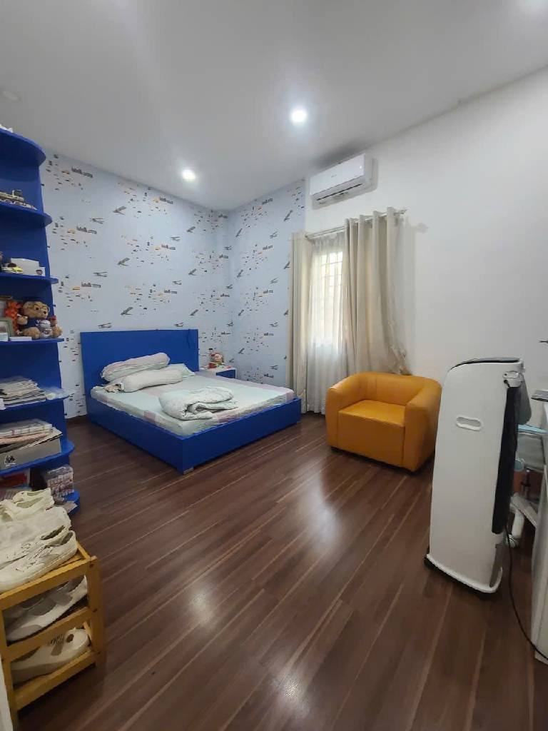 NHÀ LÝ PHỤC MAN QUẬN 7 – 5.5 TỶ, ĐÚNG CHẤT CĂN ĐẸP PHẢI XEM!