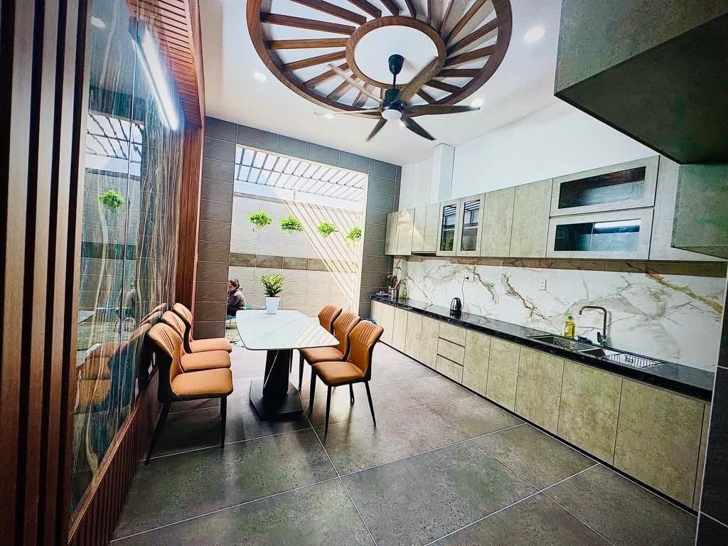 [ HOT ] NGUYỄN THỊ THẬP GẦN BIG C QUẬN 7 | 54.9m2 | NỘI THẤT LUNG LINH | 4 TẦNG | 5 TỶ 6