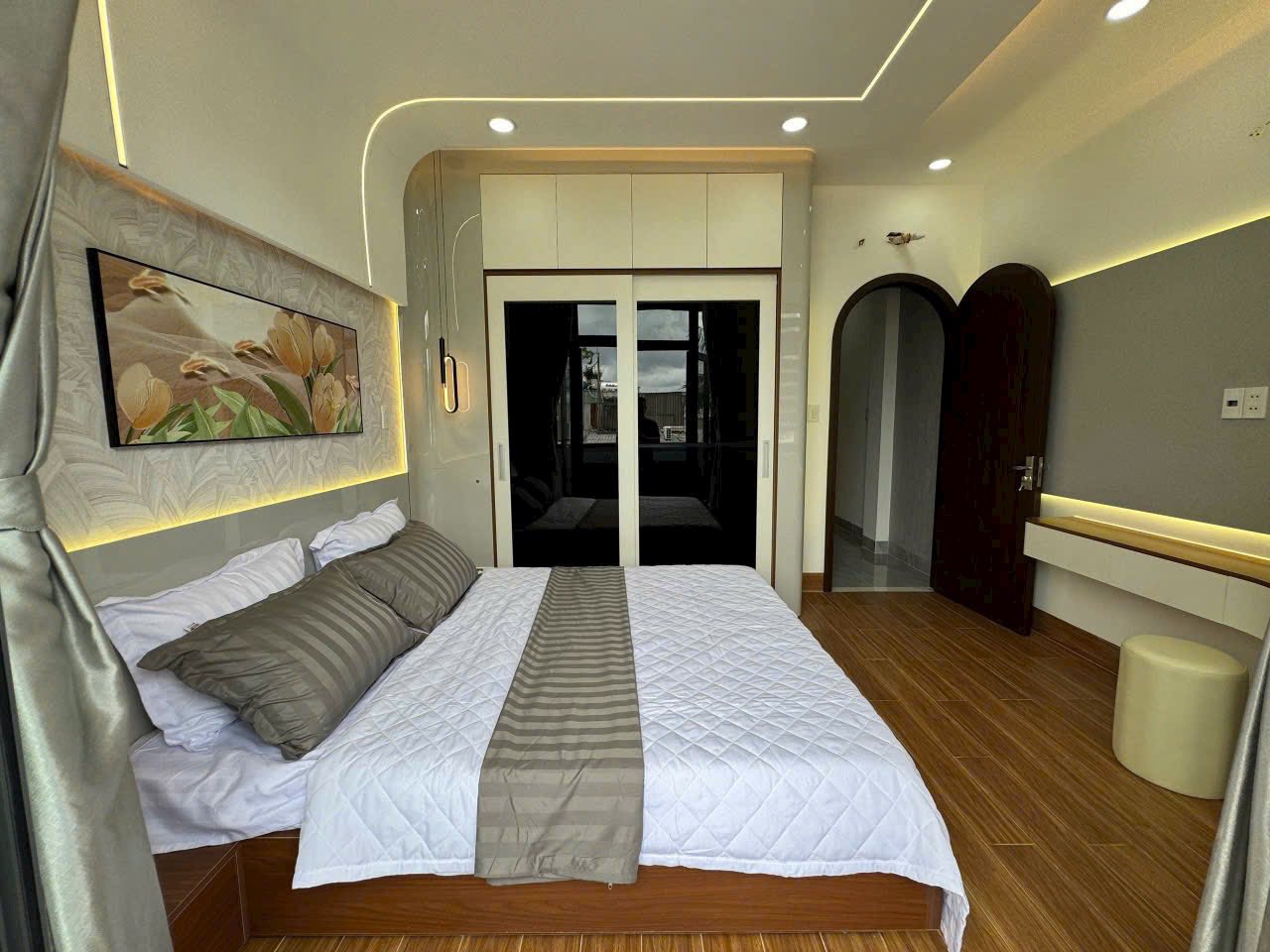 [ HOT ] TRẦN TRỌNG CUNG QUẬN 7 | 62.8m2 | NỘI THẤT CỰC ĐẸP | 4 TẦNG | 5 TỶ 4