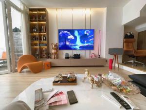 HẺM XE HƠI NGUYỄN THỊ THẬP GẦN BỆNH VIỆN QUẬN 7, NHÀ THIẾT KẾ HIỆN ĐẠI, 4.03X13.2M, 3 TẦNG, 5 TỶ 8