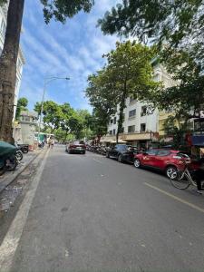 BÁN NHÀ MẶT PHỐ CỔ HOÀN KIẾM LÔ GÓC Ô TÔ TRÁNH, KINH DOANH SẦM UẤT NHỈNH 25 TỶ