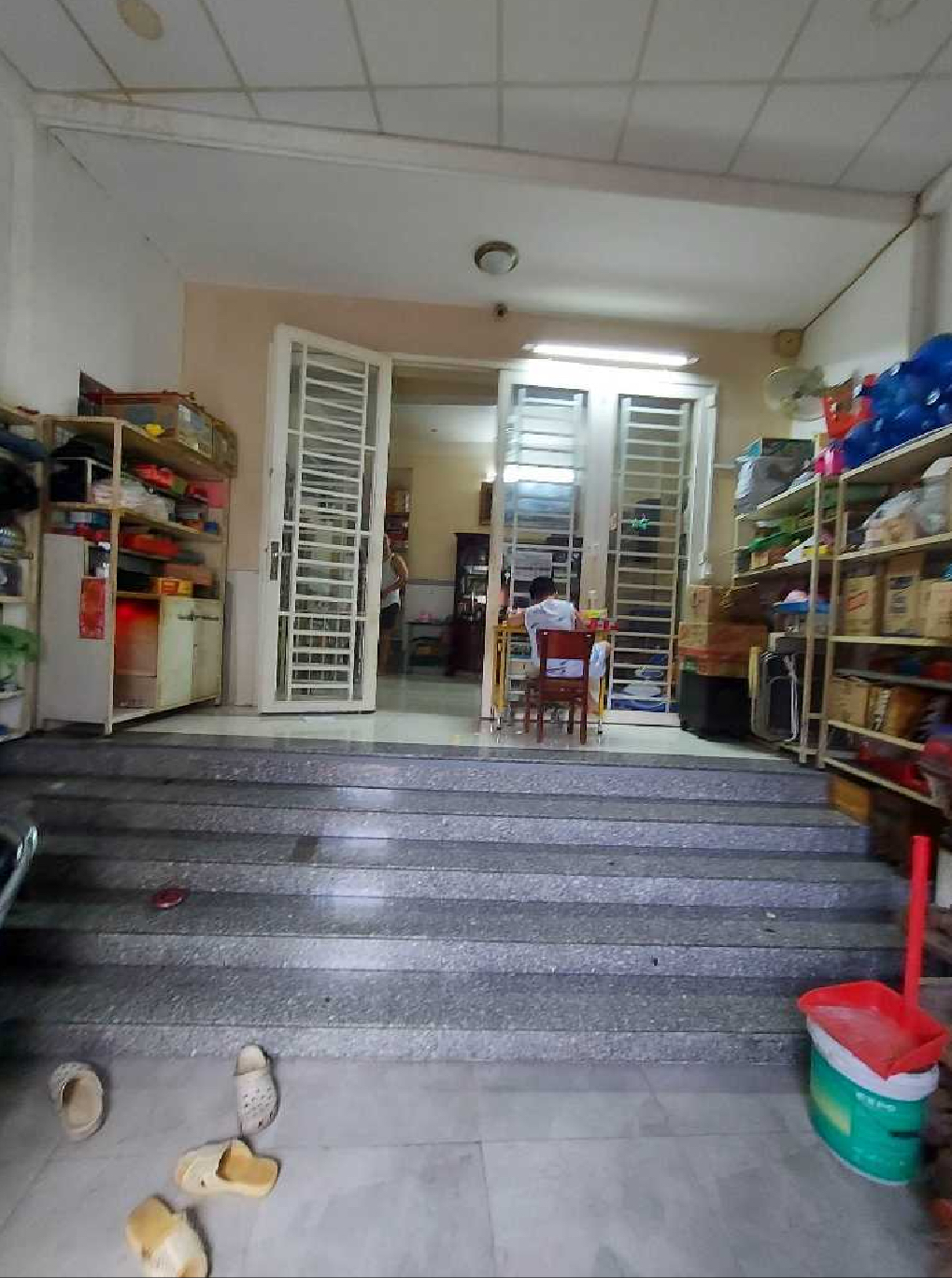 Nguyễn Thị Thập – Quận 7, tuyến trung tâm đang phát triển mạnh, dân cư đông, nhu cầu thuê cao.