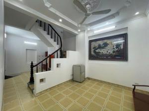 NHỈNH 8 TỶ CÓ NGAY NHÀ SAU BẾN XE MỸ ĐÌNH