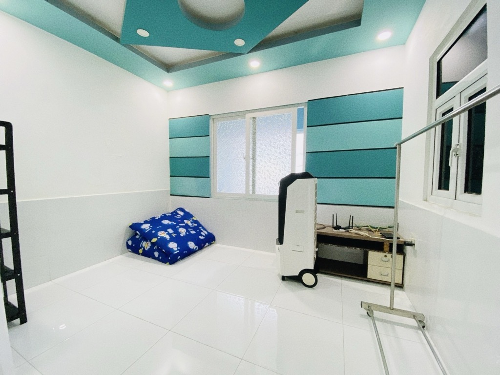 5 TẦNG ,NGAY KHU VIP, ĐƯỜNG HOÀNG HOA THÁM,  XE HƠI ĐẬU NGAY CỬA, VUÔNG VỨC, 39 M 2, GIÁ NHỈNH 7 TỶ