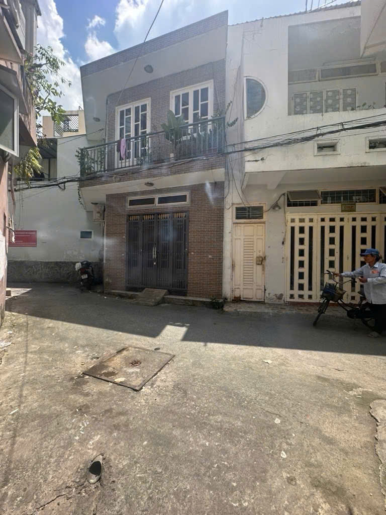 2 MẶT TIỀN HẺM XE HƠI, CÁCH NGUYỄN VĂN ĐẬU 50M, 52 M 2,  GIÁ 4,7 TỶ