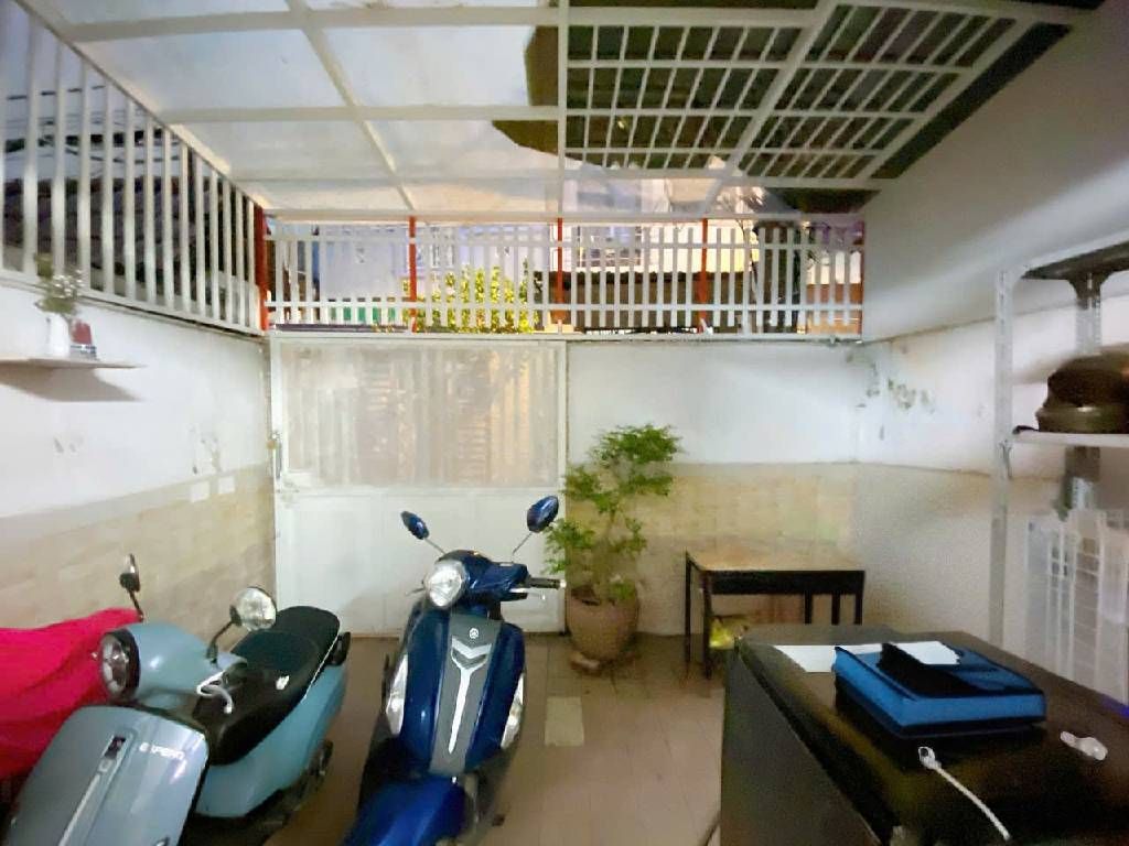 CHỦ GỬI BÁN GẤP N.HÀ 2 MẶT HẺM XE HƠI ,NGUYỄN TUÂN _NGANG 4,7 X 15M, 72 M2,  GIÁ 8,5 TỶ