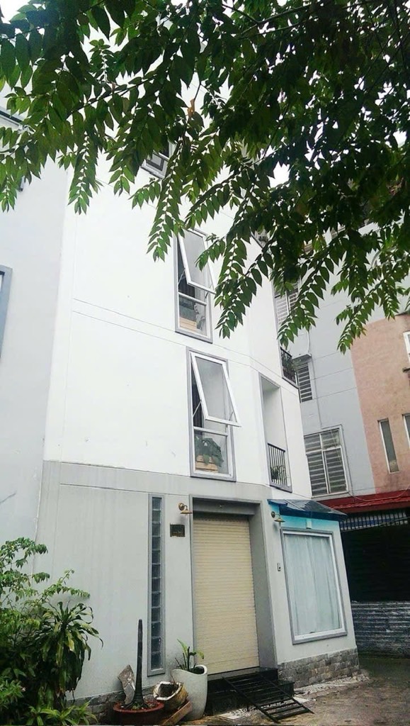 PHÚ NHUẬN,  N HÀ NGUYỄN CÔNG HOAN,NGANG 8,5M, 2 MẶT HẺM TO, VÀI BƯỚC CHÂN RA MẶT ĐƯỜNG ,  GIÁ 9,2 TỶ