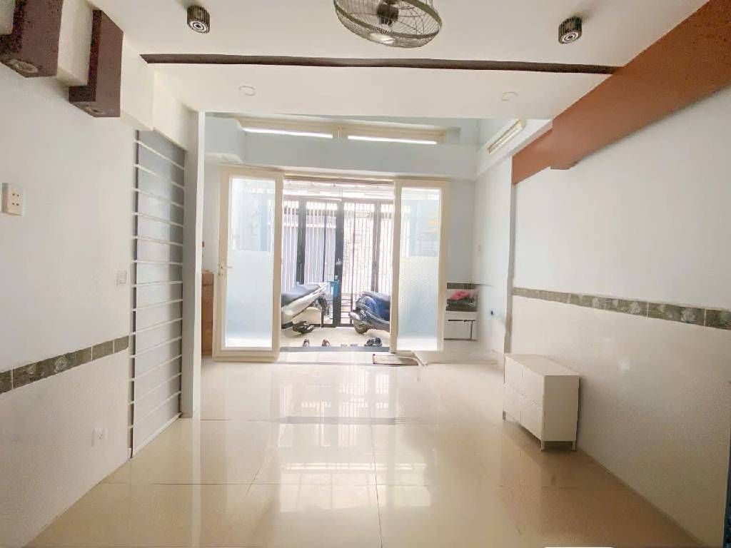 N HÀ MỚI ĐẸP  ,37M2, HOÀNG HOA THÁM, BÌNH THẠNH ,  GIÁ 8,5 TỶ