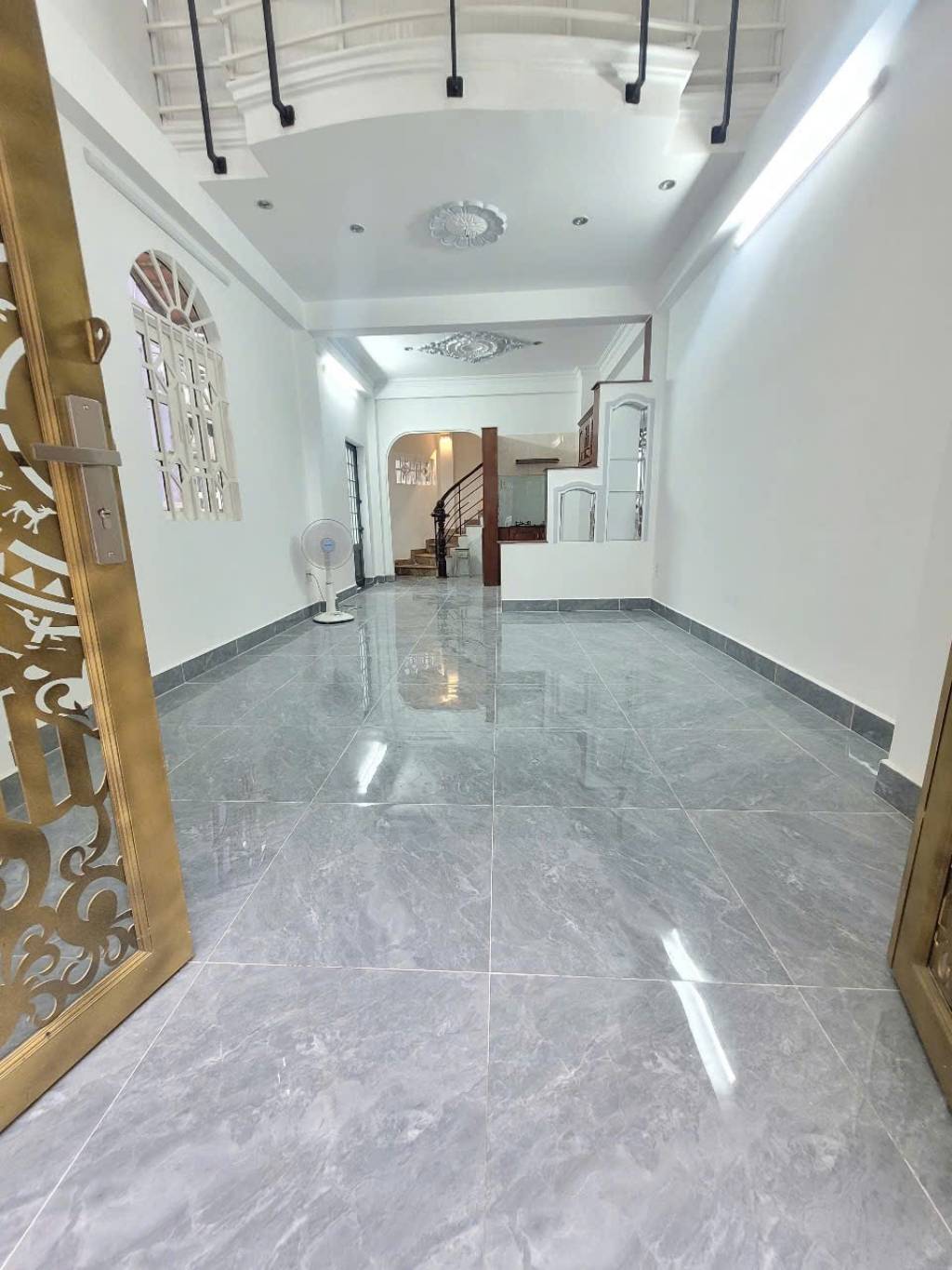 N.HÀ ĐẸP ,PHÚ NHUẬN, NGUYỄN THƯỢNG HIỀN, 32 M2 ,  GIÁ 6 TỶ