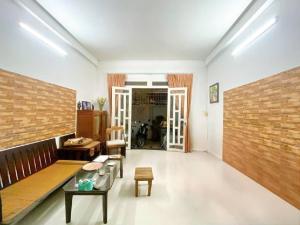 CHỦ GỬI BÁN GẤP N.HÀ 2 MẶT HẺM XE HƠI ,NGUYỄN TUÂN _NGANG 4,7 X 15M, 72 M2,  GIÁ 8,5 TỶ