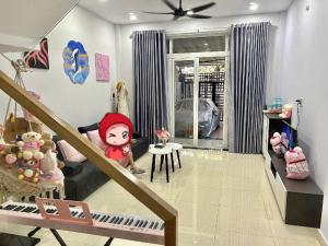 NHÀ ĐẸP MẶT TIỀN KINH DOANH P TAM PHÚ THỦ ĐỨC, OTO ĐẬU TRONG SÂN, KO QUY HOẠCH, CHỈ 7 TỶ TL