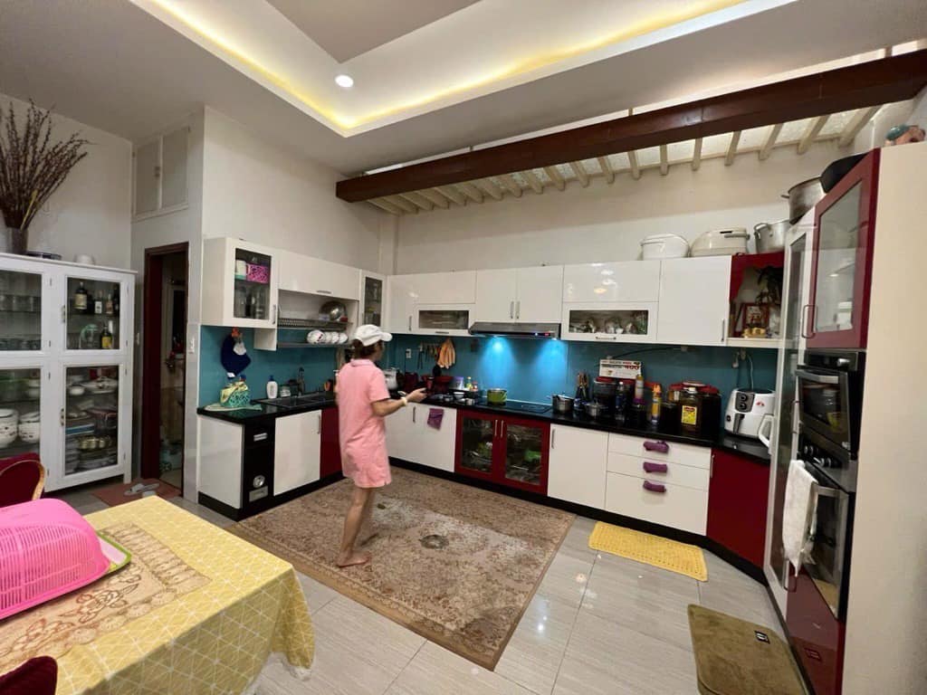 NHÀ 1 TRỆT 2 LẦU ĐẸP – TRUNG TÂM THUẬN AN – GẦN VÒNG XOAY AN PHÚ, BÌNH DƯƠNG