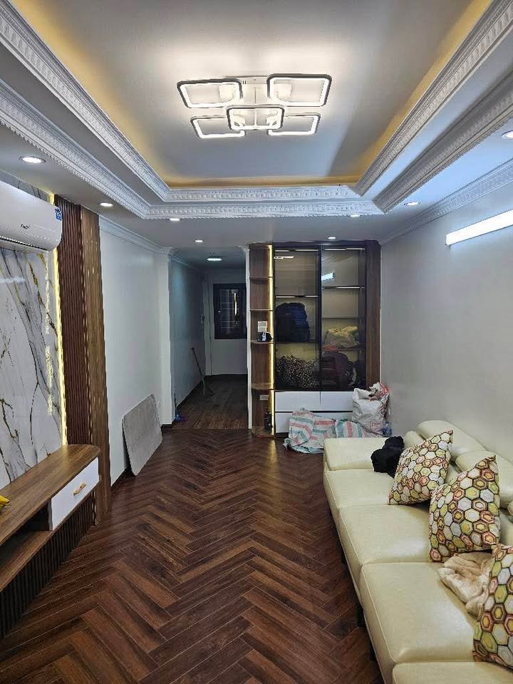 Hàng hiếm- mặt chợ kinh doan