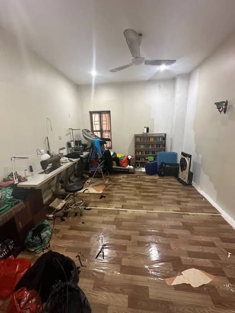 Nhà đẹp khu vực Hồng Mai ngõ to ô tô tránh