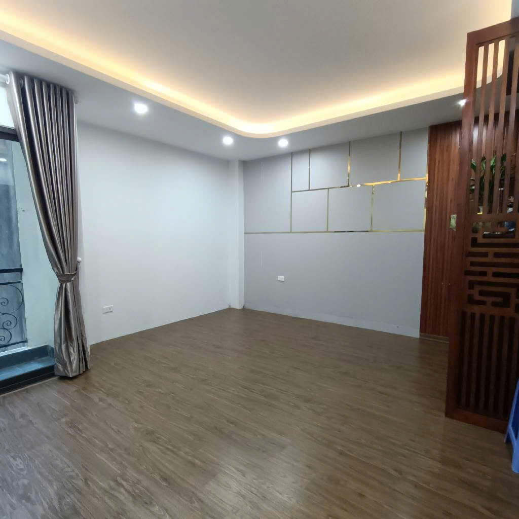 Siêu phẩm VIP Khu vực Vĩnh Tuy - Hai Bà Trưng, Full nội thất, 5 tầng, 33m2 - 8.5 tỷ