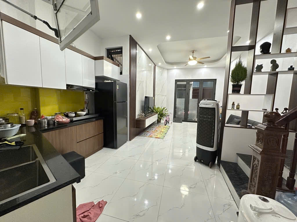 Nhà siêu đẹp ở khu vực Trần Khát Chân - Nhà đẹp ở ngay - Bạt ngàn tiện ích, 37m2 - 7.4 tỷ