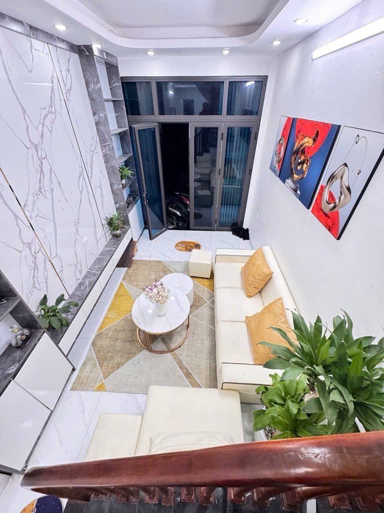 Siêu phẩm tại Thanh Nhàn, trung tâm Hai Bà Trưng, nhà chủ thiết kế riêng, để lại FULL nội thất, 28m2 - 6.9 tỷ