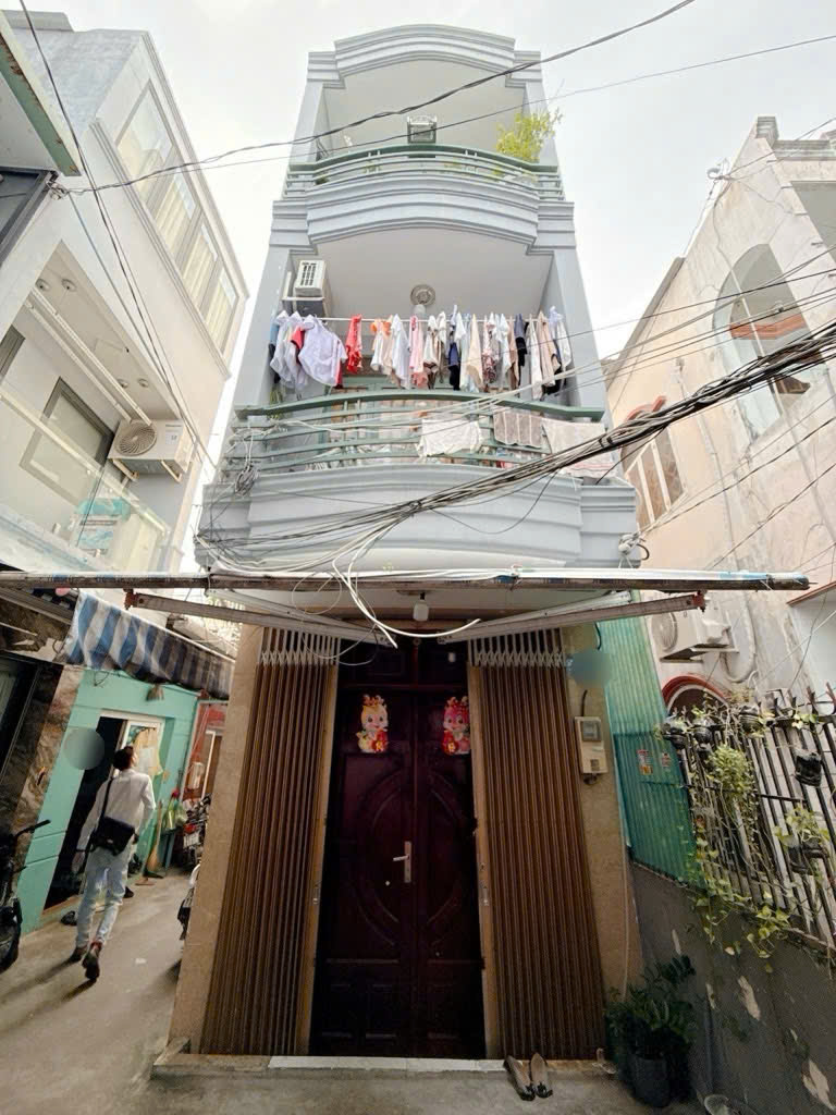 NHÀ ĐẸP GIÁ TỐT Q7 – CHÍNH CHỦ BÁN, CHƯA QUA ĐẦU TƯ