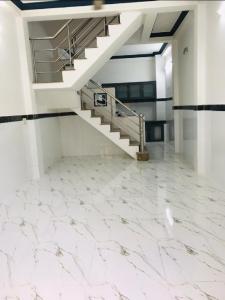 NHÀ ĐẸP MỚI ĐANG CHO THUÊ 13/THÁNG - GẦN CHỢ BÀ CHIỂU ĐI BỘ 300M - KHU AN NINH YÊN TĨNH DÂN CHÍ