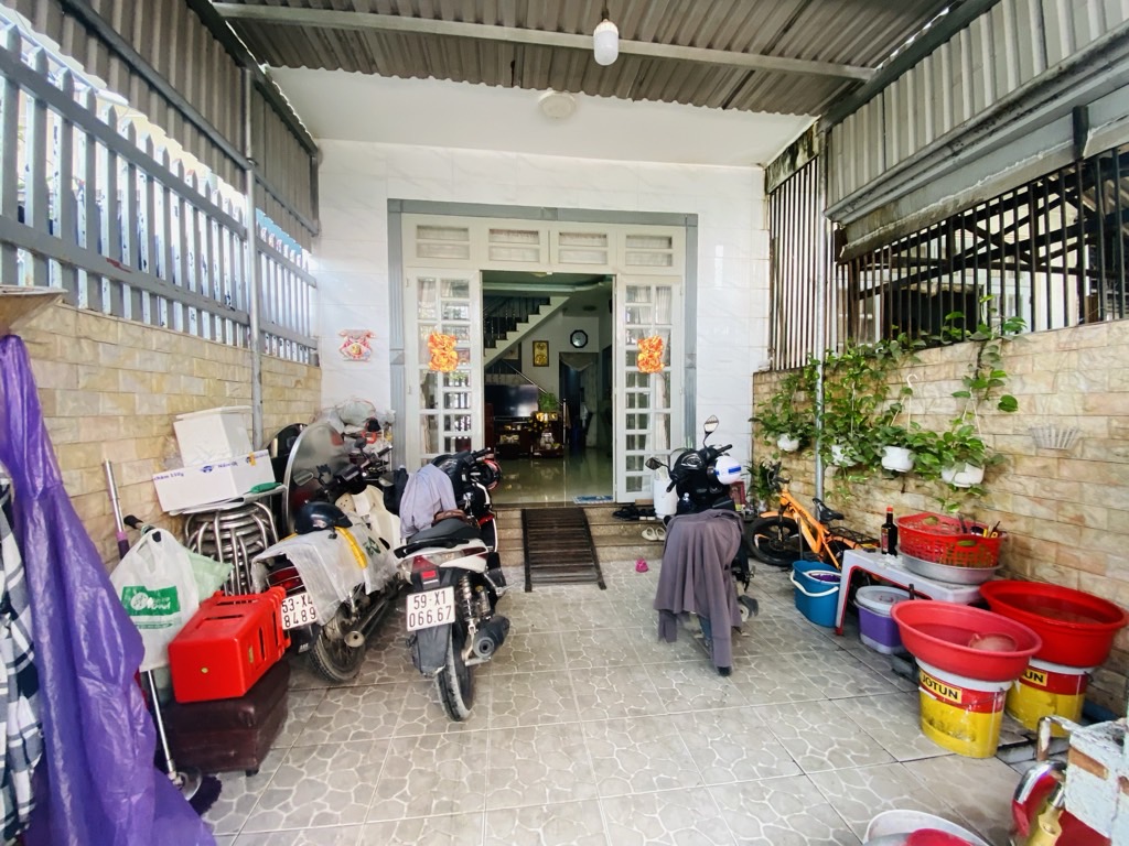 NHÀ ĐẸP 2 TẦNG – HẺM XE HƠI – ĐƯỜNG SỐ 1, LONG TRƯỜNG – THỦ ĐỨC GIÁ CHỈ 7 tỷ 500 TL