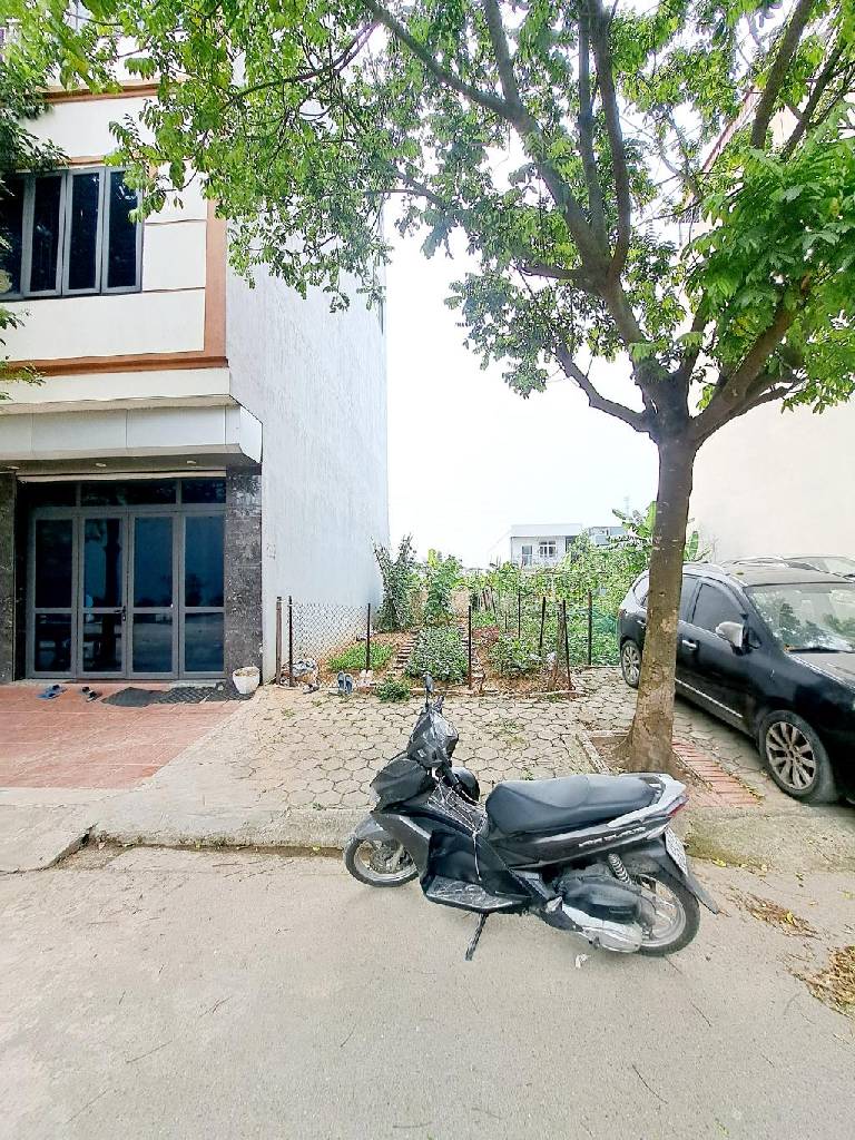 Đất dịch vụ Yên Nghĩa (Yên Looj0 KĐT Yên Nghĩa 50, mặt tiền 5m, vỉa hè 5m