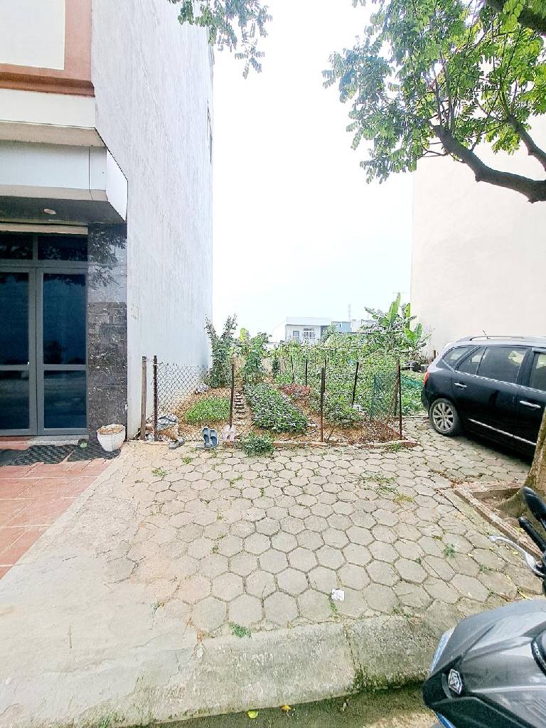 Đất dịch vụ Yên Nghĩa (Yên Looj0 KĐT Yên Nghĩa 50, mặt tiền 5m, vỉa hè 5m