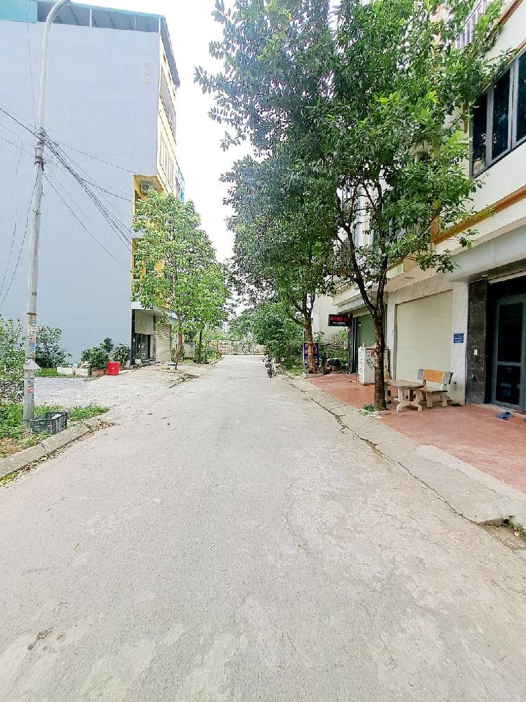 Đất dịch vụ Yên Nghĩa (Yên Looj0 KĐT Yên Nghĩa 50, mặt tiền 5m, vỉa hè 5m