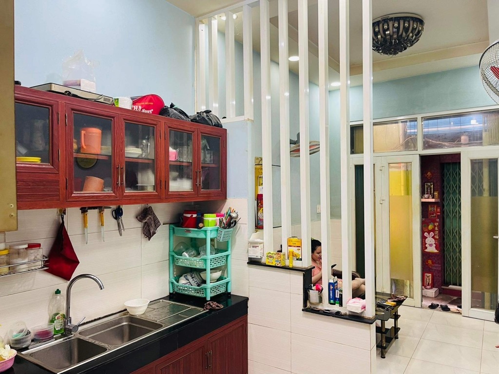 NHÀ 4 TẦNG BTCT ĐƯỜNG TRẦN HƯNG ĐẠO - TRUNG TÂM QUẬN 1 - KHU NGƯỜI NƯỚC NGOÀI HAY THUÊ Ở - DTCN 30M2 - GIÁ 5.5 TỶ TL