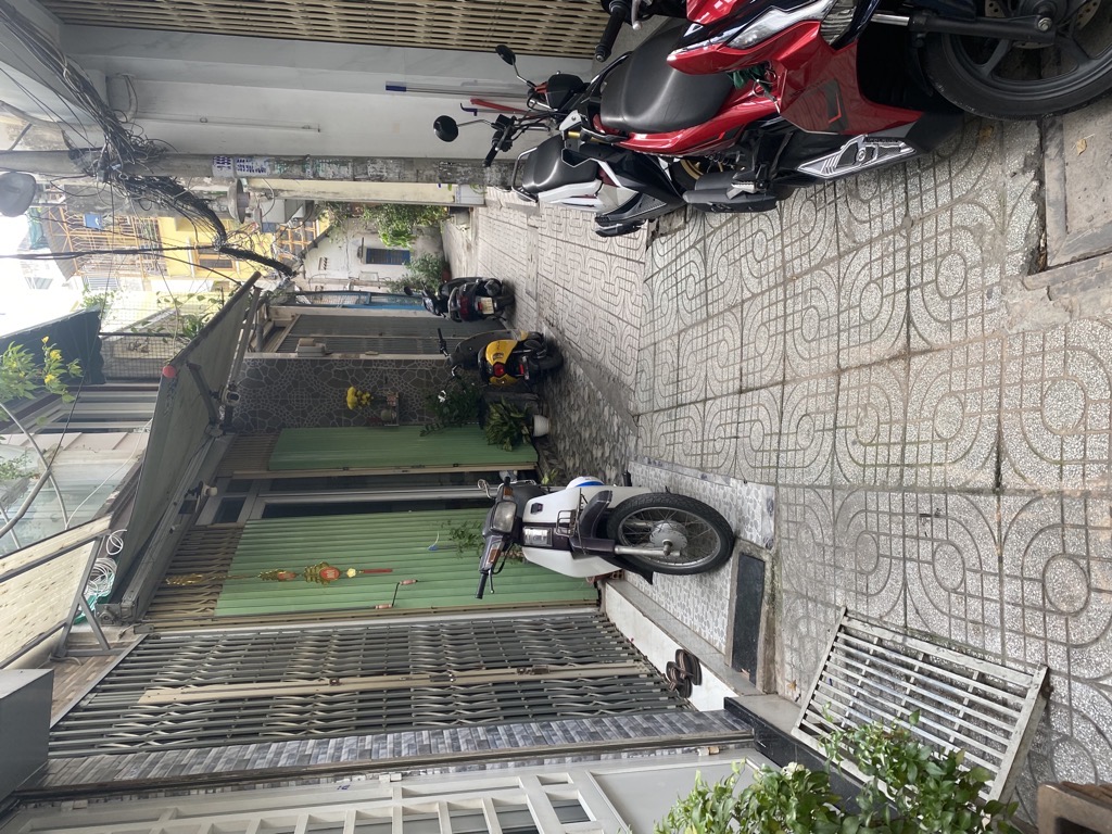 NHÀ 4 TẦNG - TRUNG TÂM QUẬN 1 - HẺM THÔNG THOÁNG - NỞ HẬU TÀI LỘC