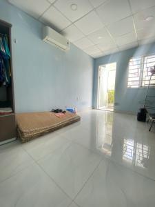 NHÀ 4 TẦNG BTCT ĐƯỜNG TRẦN HƯNG ĐẠO - TRUNG TÂM QUẬN 1 - KHU NGƯỜI NƯỚC NGOÀI HAY THUÊ Ở - DTCN 30M2 - GIÁ 5.5 TỶ TL