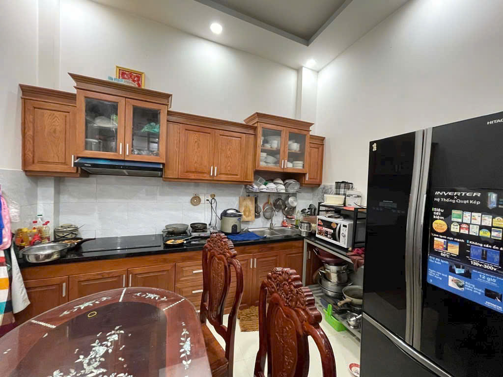 Phạm Thế Hiển, Hẻm xe hơi, không quy hoạch