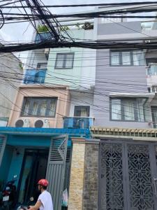 Siêu phẩm trung tâm quận 7, cần bán gấp.