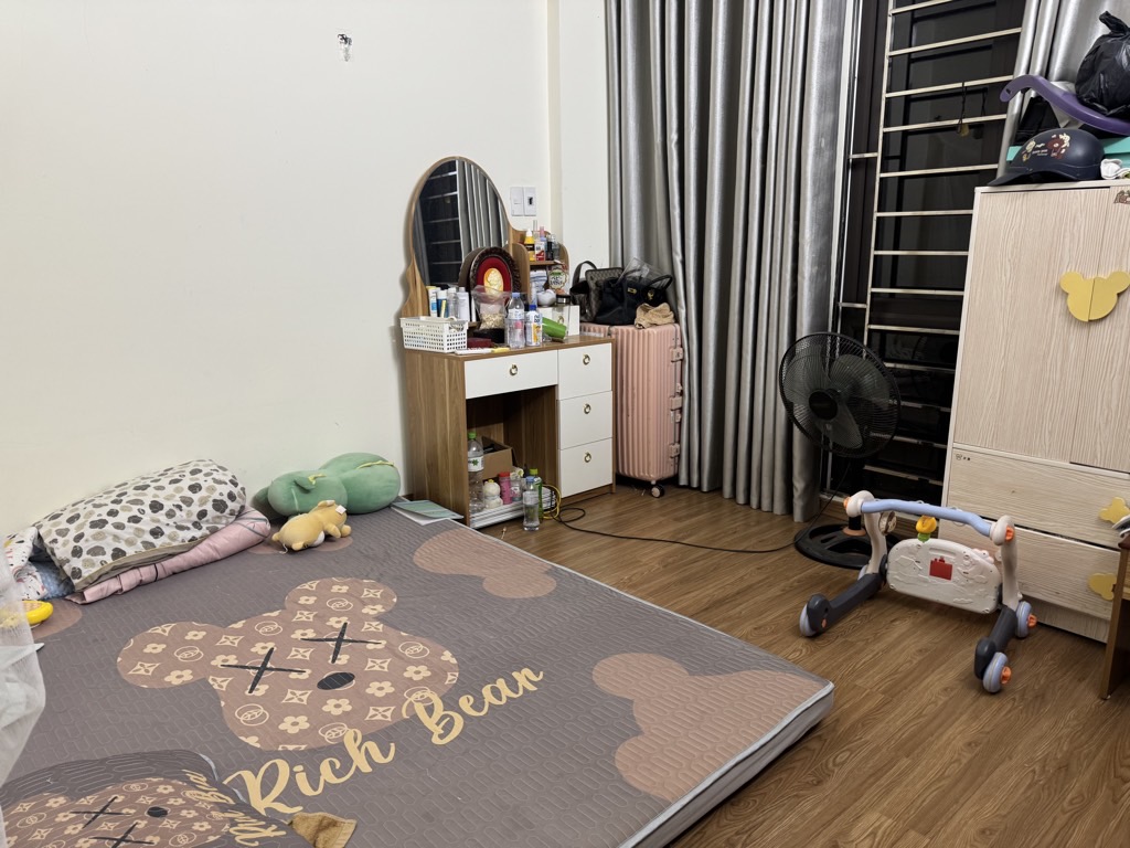 CHỈ HƠN 7 TỈ CÓ NHÀ YÊN NGHĨA HÀ ĐÔNG OTO ĐỖ CỬA , CÁCH 10M OTO TRÁNH