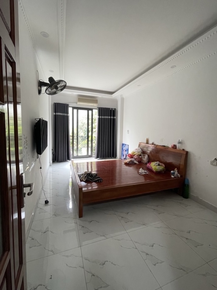 BÁN GẤP CĂN CỔ ĐIỂN B, NHÀ ĐẸP, Ở NGAY, 50M2, 6.X TỶ