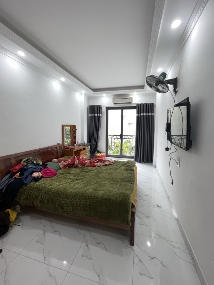 BÁN GẤP CĂN CỔ ĐIỂN B, NHÀ ĐẸP, Ở NGAY, 50M2, 6.X TỶ