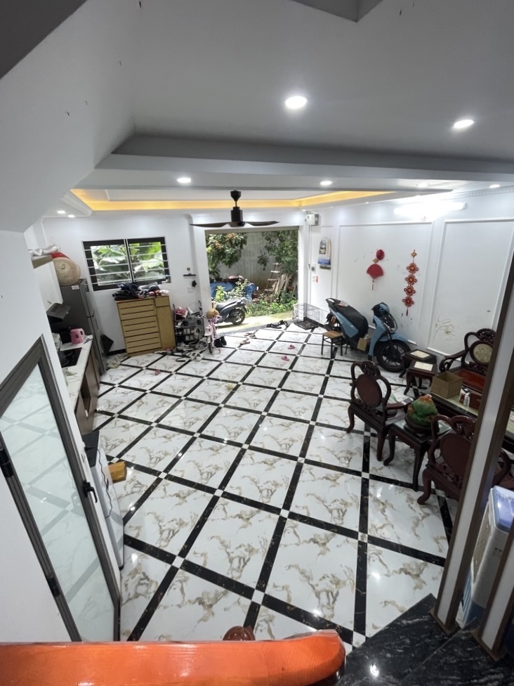 BÁN GẤP CĂN CỔ ĐIỂN B, NHÀ ĐẸP, Ở NGAY, 50M2, 6.X TỶ